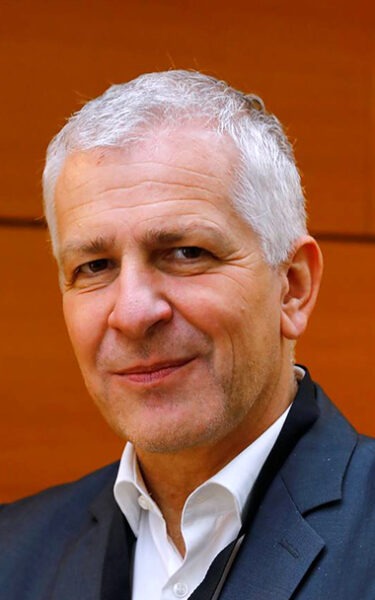 Dirk Arnold